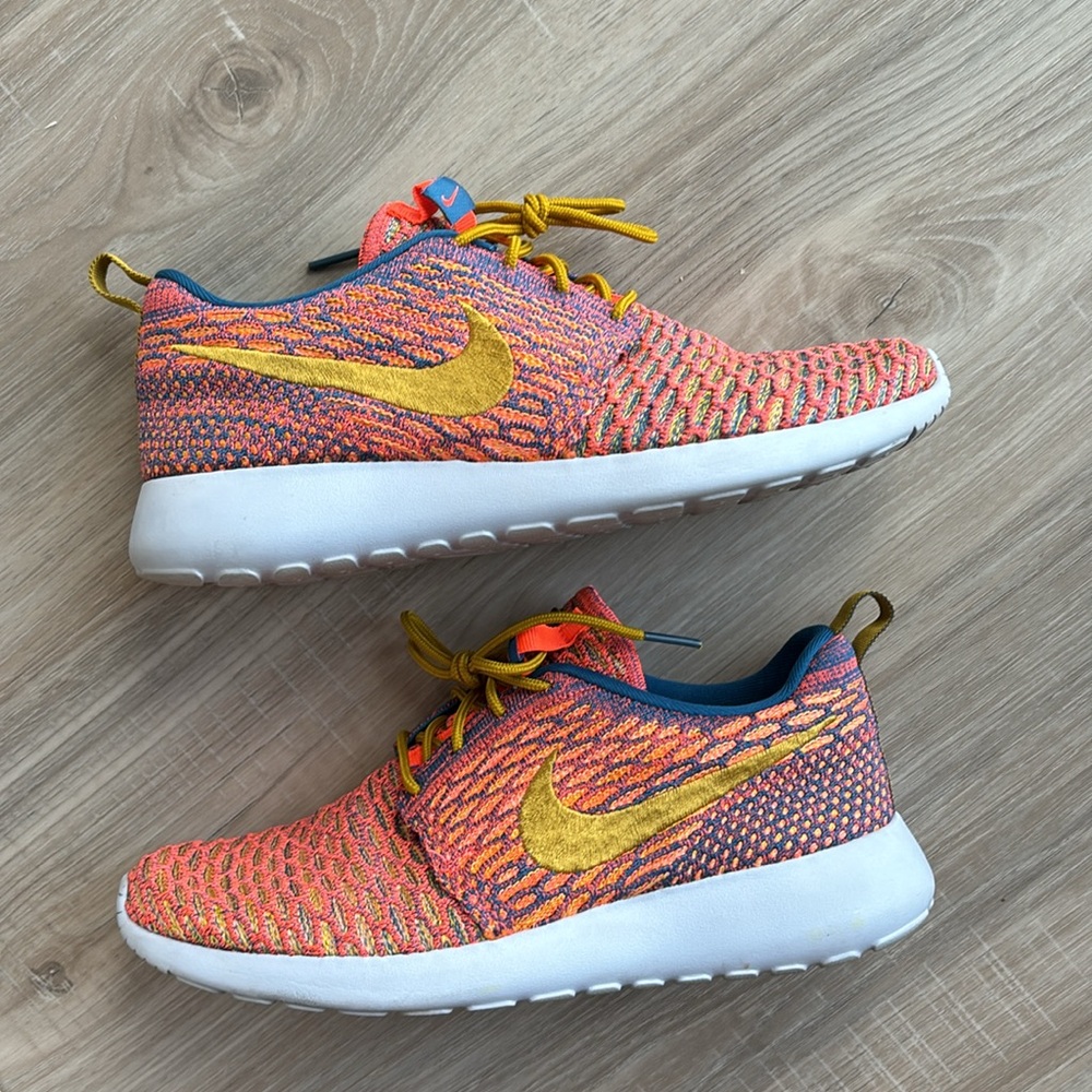 Nike Roshe One Flyknit